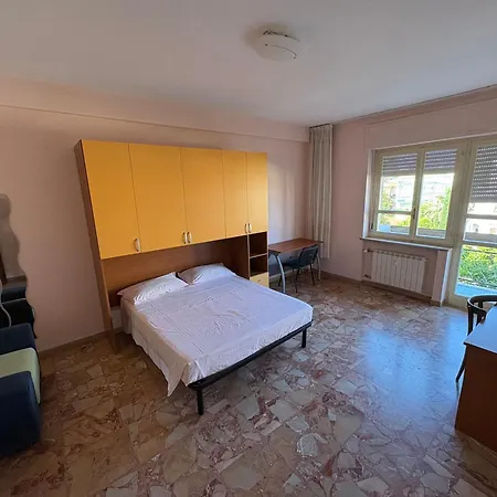 Casa D'annunzio * Пескара